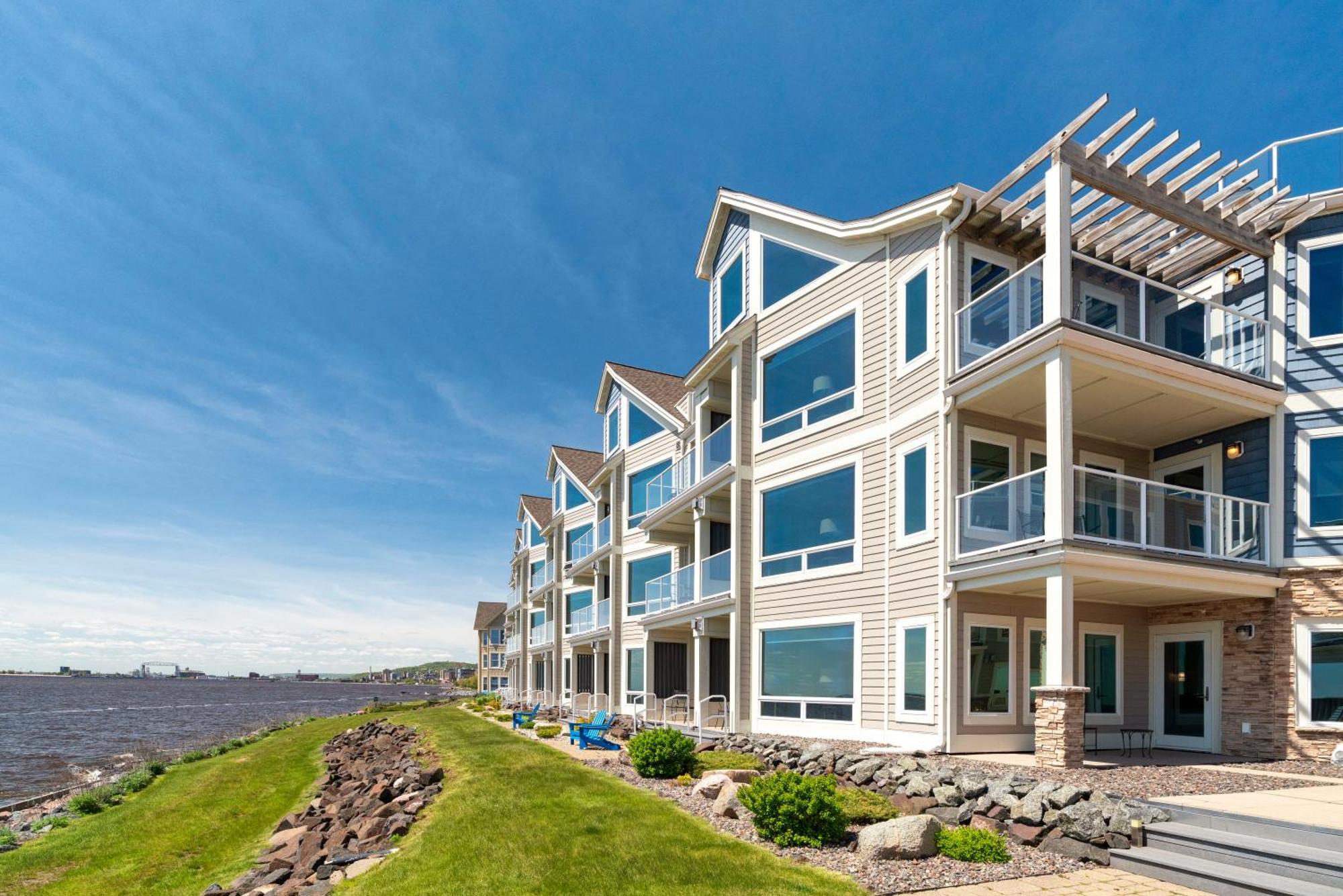 Beacon Pointe On Lake Superior ดุลูท ภายนอก รูปภาพ