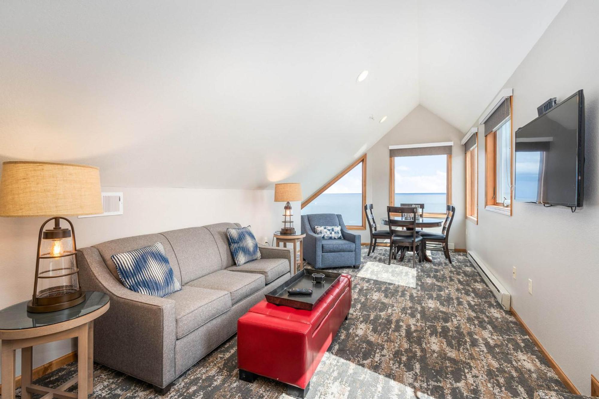 Beacon Pointe On Lake Superior ดุลูท ภายนอก รูปภาพ