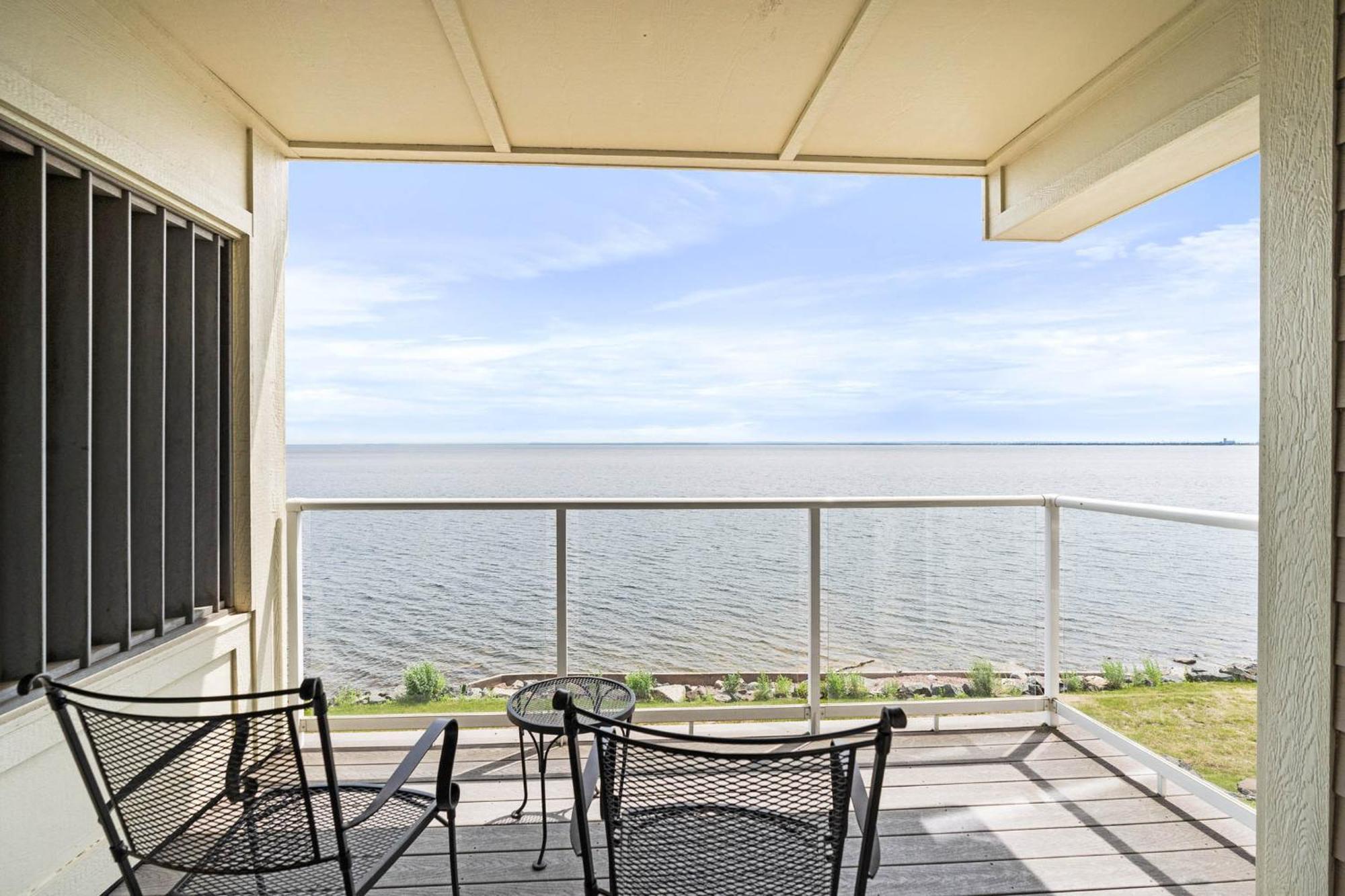 Beacon Pointe On Lake Superior ดุลูท ภายนอก รูปภาพ