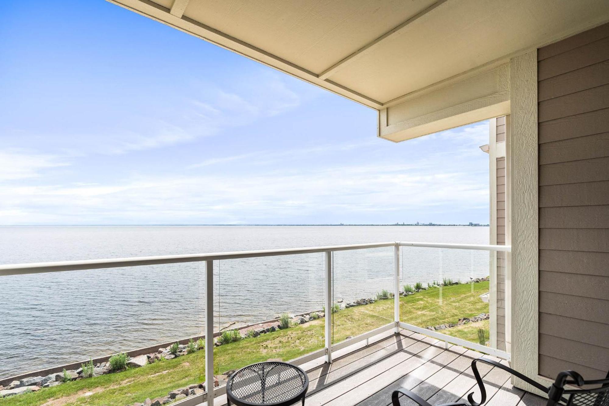 Beacon Pointe On Lake Superior ดุลูท ภายนอก รูปภาพ